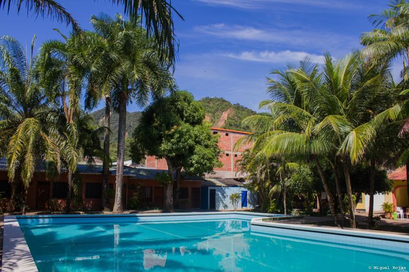 Hotel Ambaibo Rurrenabaque Dış mekan fotoğraf