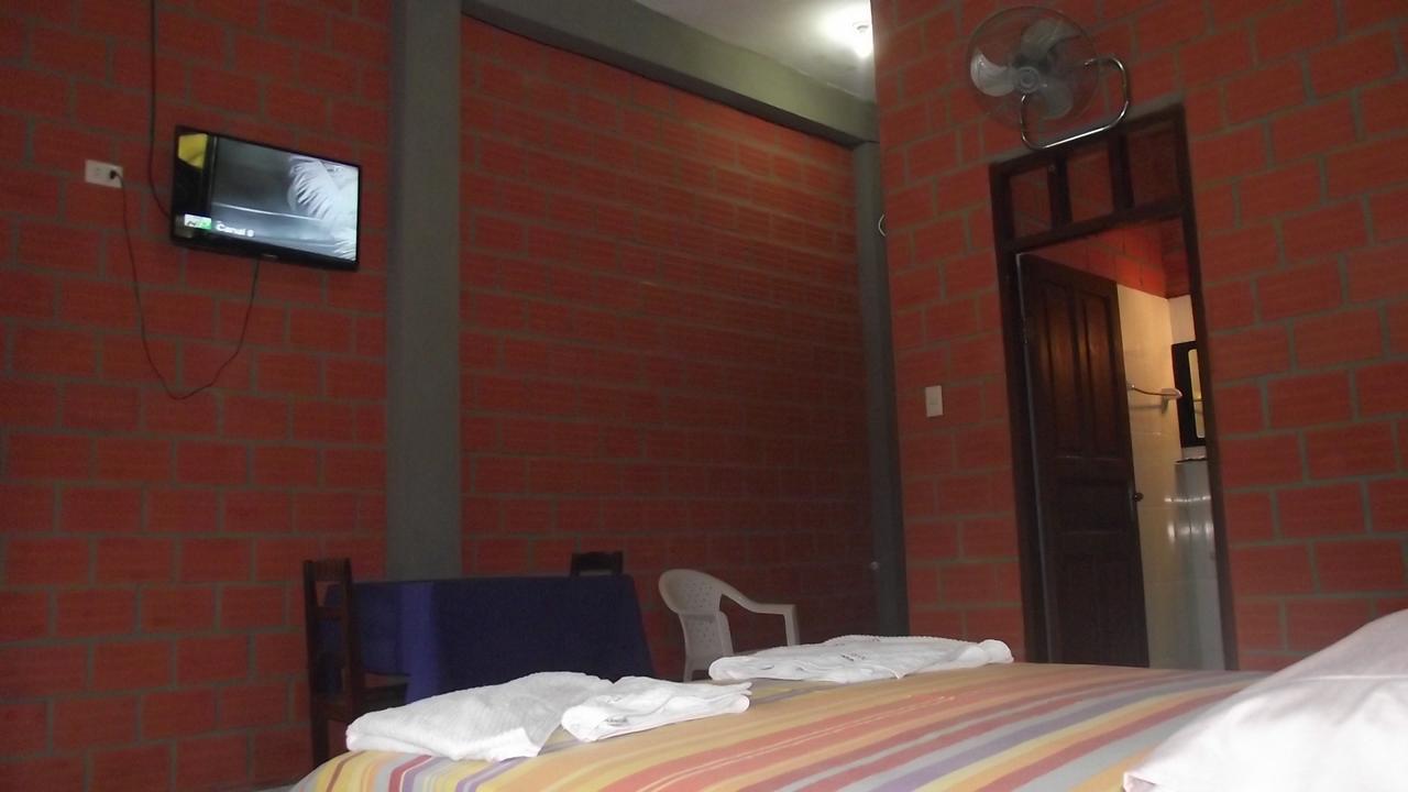 Hotel Ambaibo Rurrenabaque Dış mekan fotoğraf